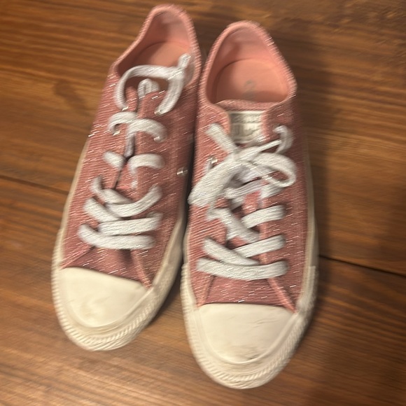 Pink sparkly converse - Picture 2 of 9